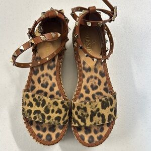 Authentic Valentino Espadrille